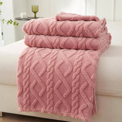 Clever Coral Fleece Blanket – Soft, Lightweight & Multi-Purpose Throw for Home, Travel & Cozy Naps 🧺🛋️